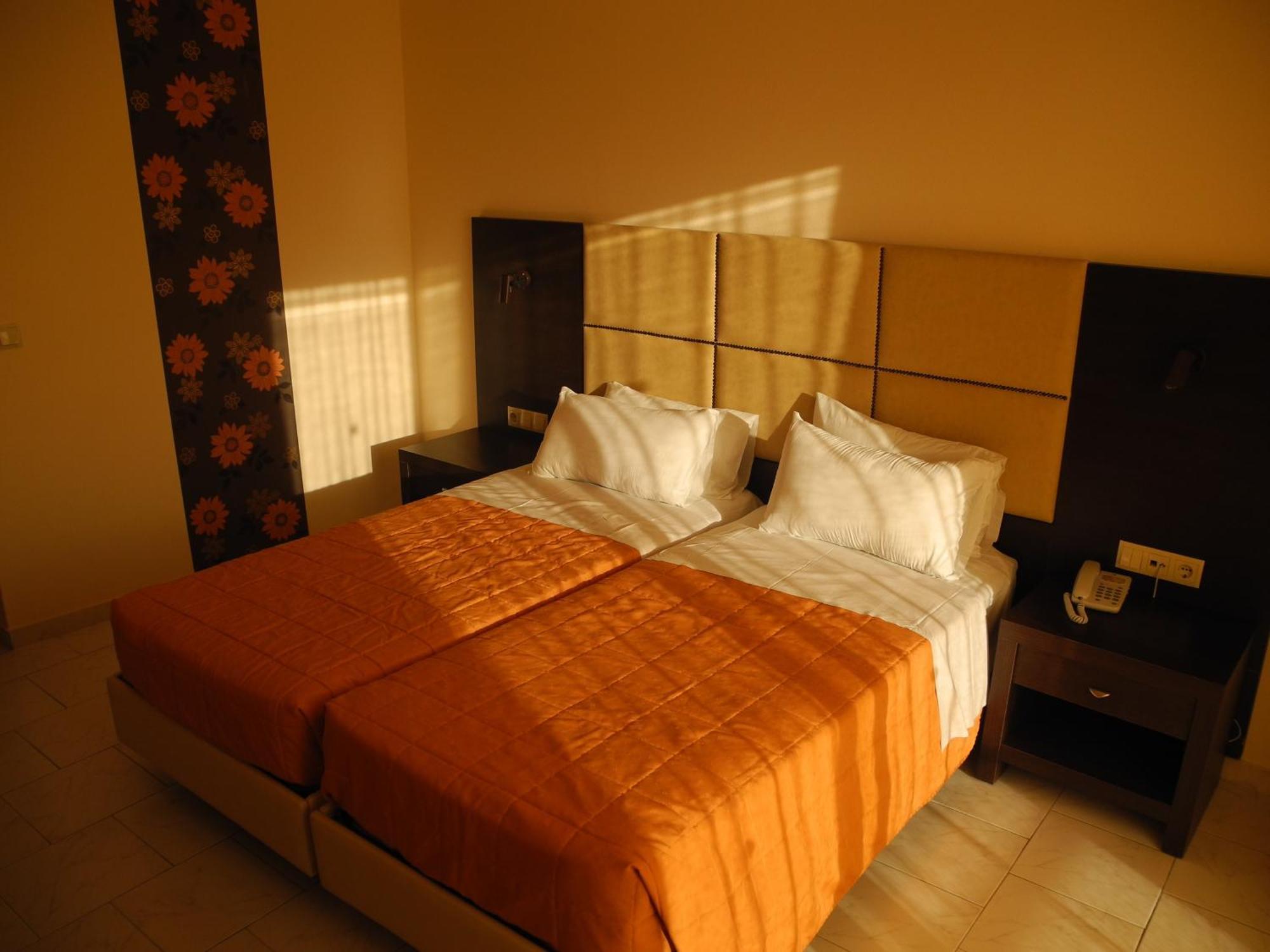 Pegasus Hotel Roda  Zimmer foto
